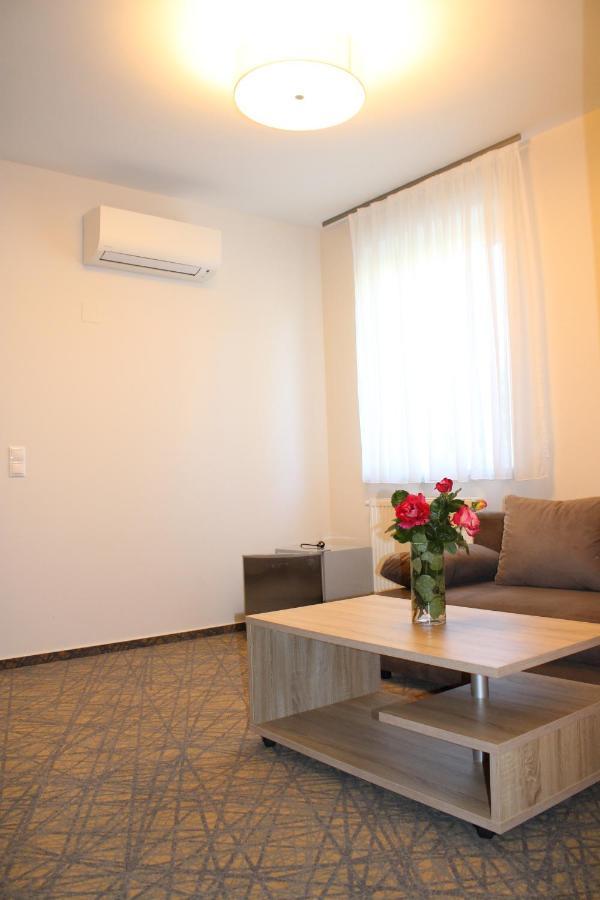 Easy Suites Heviz Exterior photo