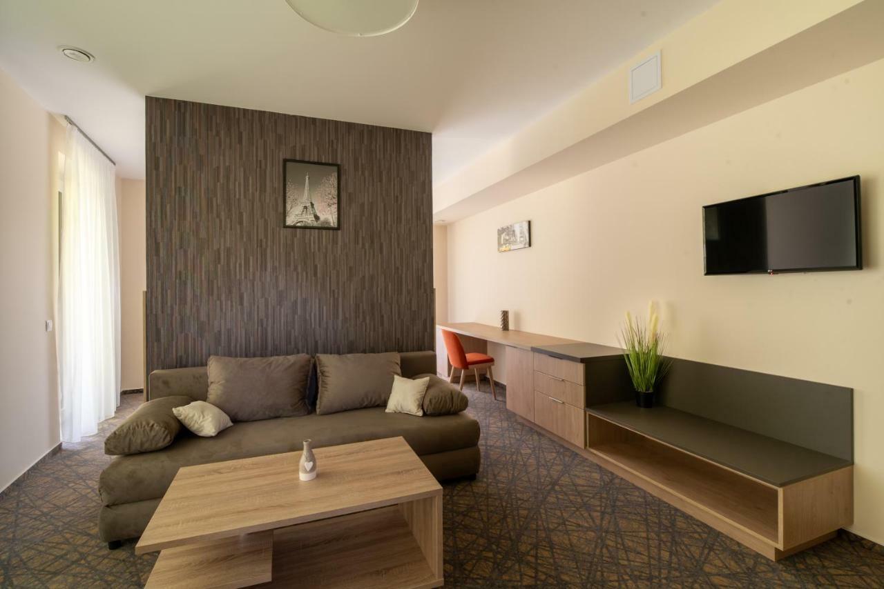 Easy Suites Heviz Exterior photo